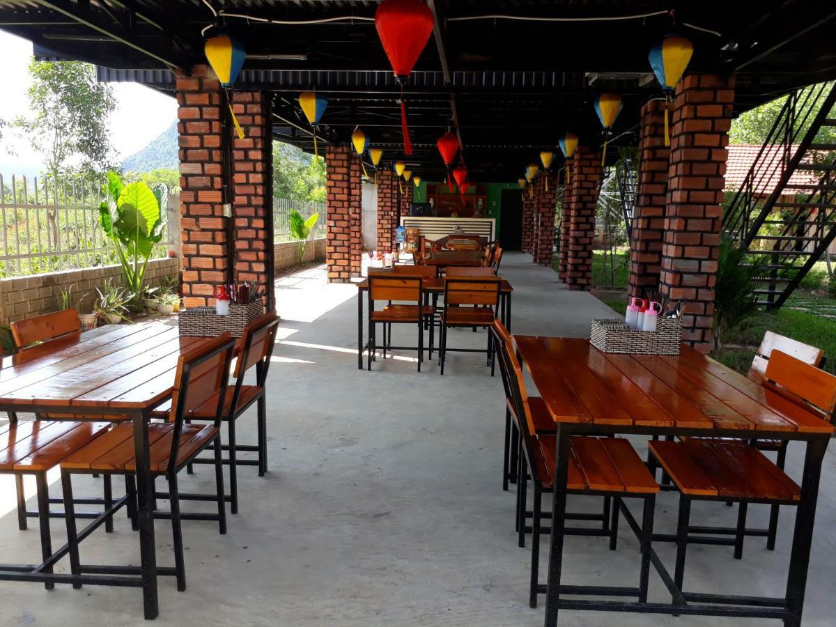 Phong Nha Bolero Bungalow Bagian luar foto