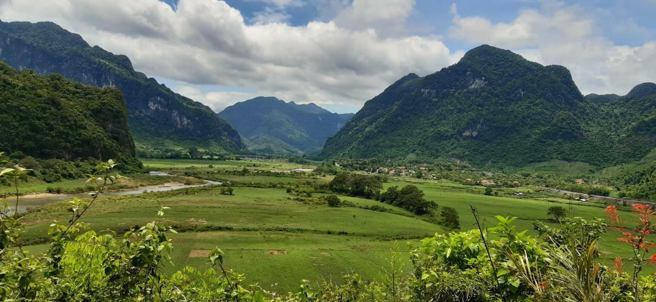 Phong Nha Bolero Bungalow Bagian luar foto
